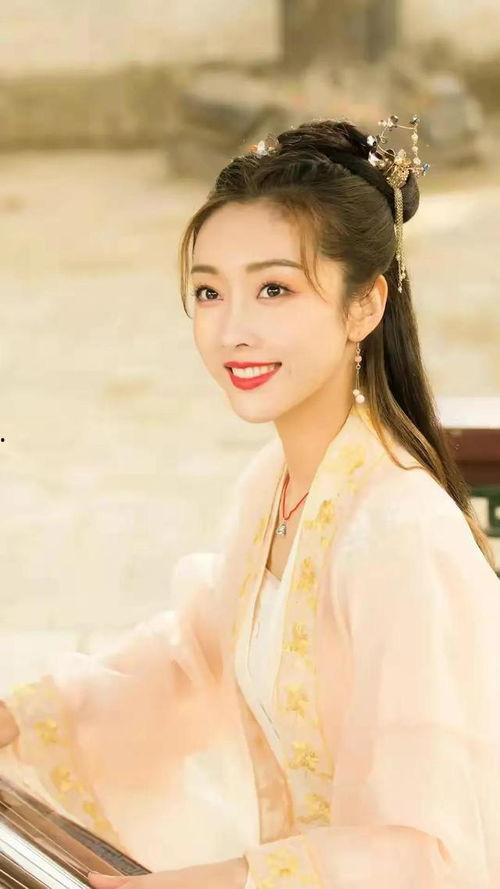 爆料娱乐圈宣璐是谁啊视频,娱乐圈新晋小花，揭秘她的爆红之路